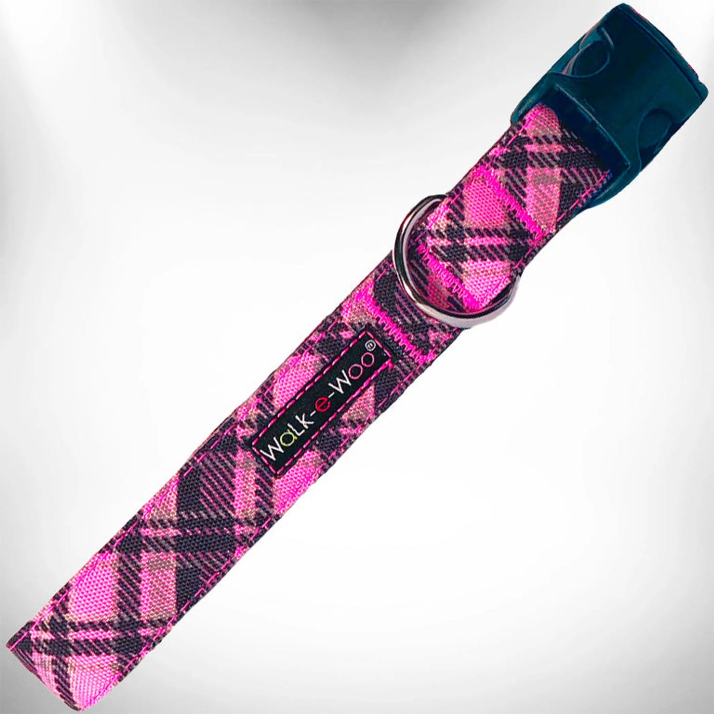 Classic Plaid Dog Collar — Water-Resistant Nylon, Quick-Release, Machine Washable