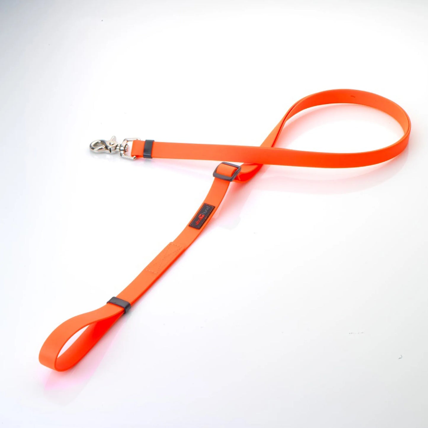 Boss Waterproof Adjustable Dog Lead — Nylon Core, Metal D-Ring, Dual-Tone, XS to XL